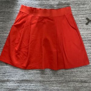 Flared skirt with pockets